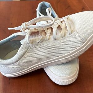 Rothy’s Cream-light peach Casual Sneakers